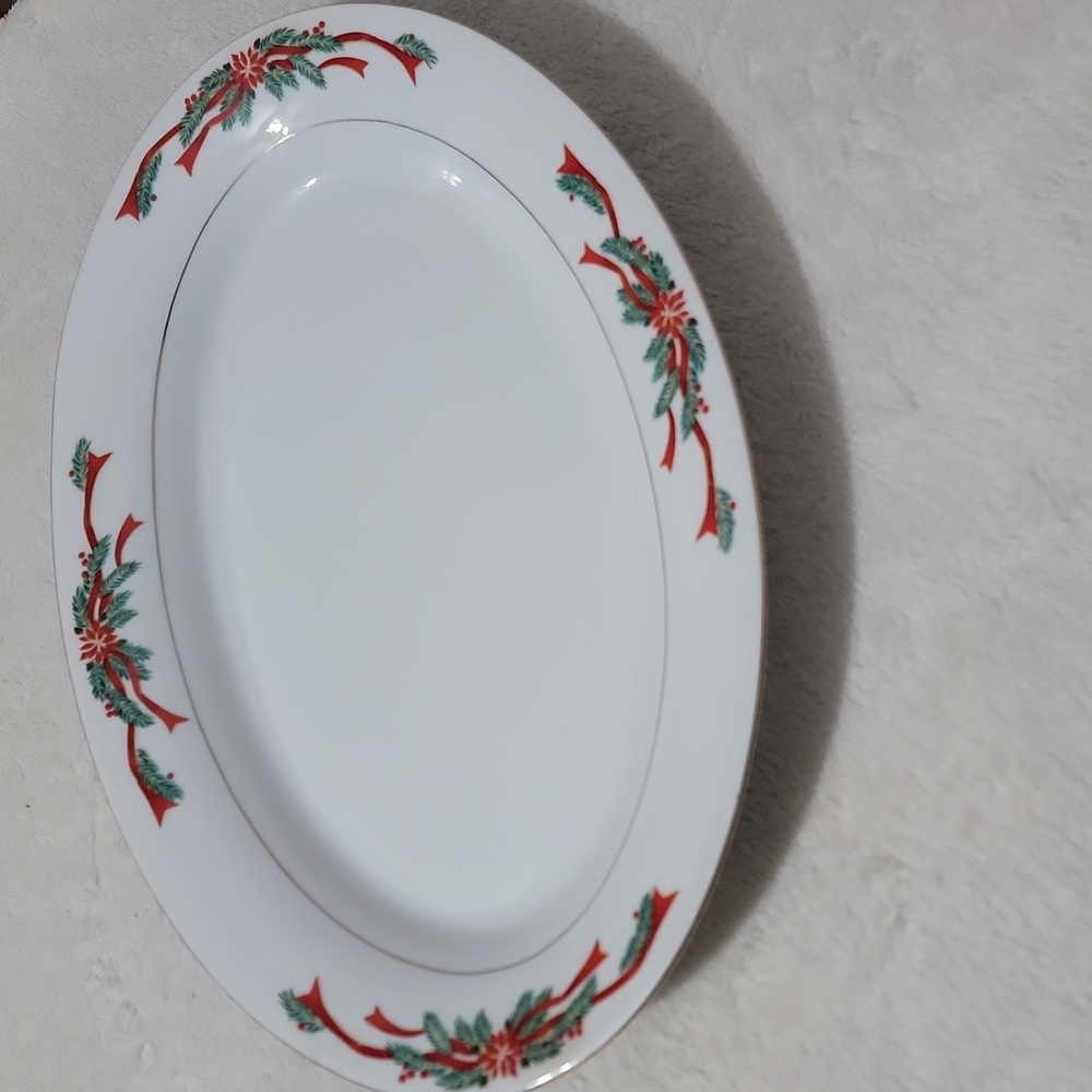 Vinatge Poinsettia and Ribbons Fine China Christmas Oval Platter - Picture 5 of 5